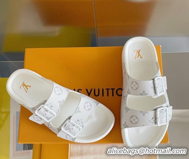 Sophisticated Louis Vuitton LV Trainer Flat Slide Sandals in White Monogram Canvas 0228104