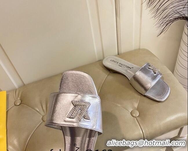 Perfect Louis Vuitton Shake Flat Slide Sandals in Silver Metallic Leather with Crystal LV Twist 030315