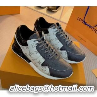 Stylish Louis Vuitton Run Away Sneakers in Monogram Canvas Black White/Grey 0316061