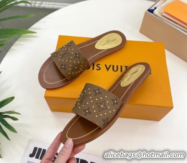 Good Quality Louis Vuitton Lock It Flat Slide Sandals in Studded Monogram Reverse Canvas 0322016