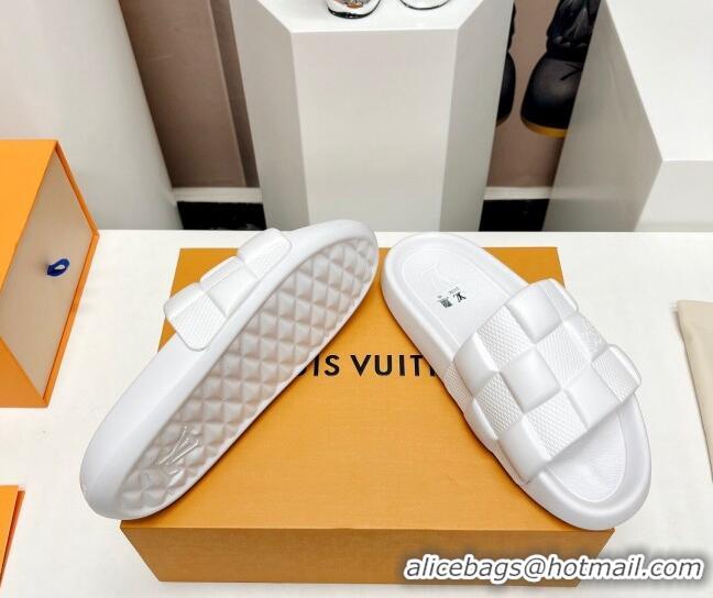 Good Product Louis Vuitton Waterfront Flat Slide Sandals in Maxi Damier Rubber White 322037