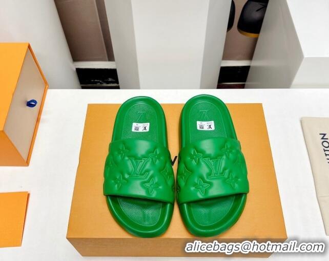 Stylish Louis Vuitton Waterfront Flat Slide Sandals in Monogram Rubber Green 0322040