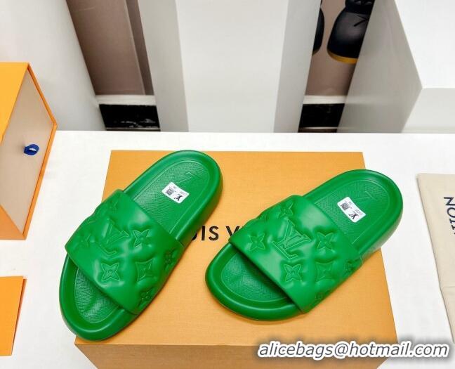 Stylish Louis Vuitton Waterfront Flat Slide Sandals in Monogram Rubber Green 0322040