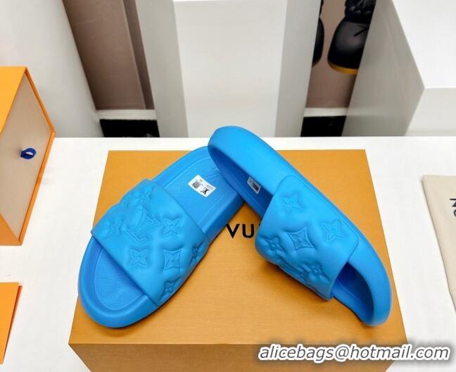 Sumptuous Louis Vuitton Waterfront Flat Slide Sandals in Monogram Rubber Blue 322041