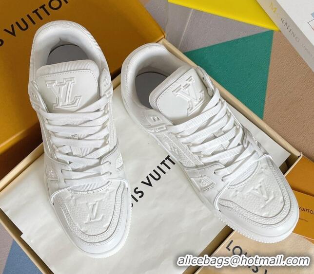 Charming Louis Vuitton LV Trainer Sneakers in Monogram Leather All White 0412014