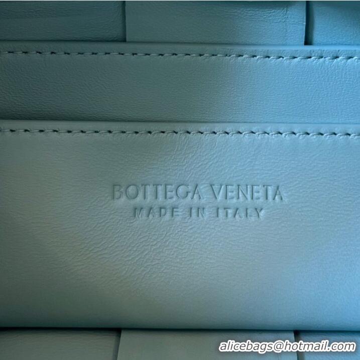 Famous Brand Bottega Veneta Brick Cassette 709360 sky blue