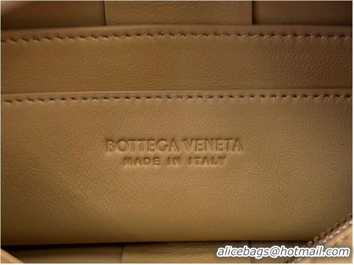 Hot Sell Bottega Veneta Brick Cassette 709360 apricot