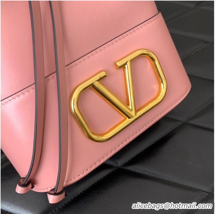 Luxurious Grade VALENTINO VLOGO SIGNATURE Lambskin Mini Bucket Bag FI16 pink