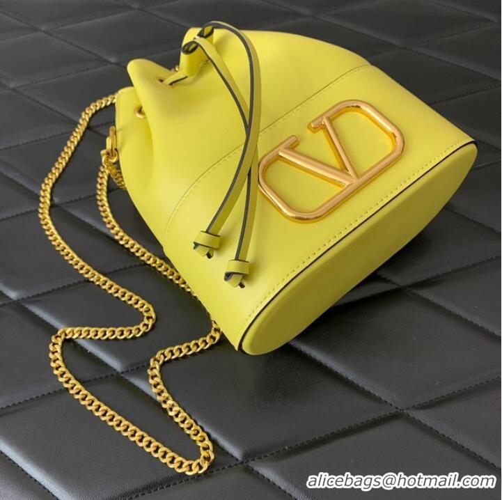 Promotional VALENTINO VLOGO SIGNATURE Lambskin Mini Bucket Bag FI16 yellow