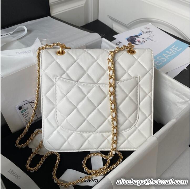 Famous Brand Chanel SMALL FLAP BAG AS3932 WHITE