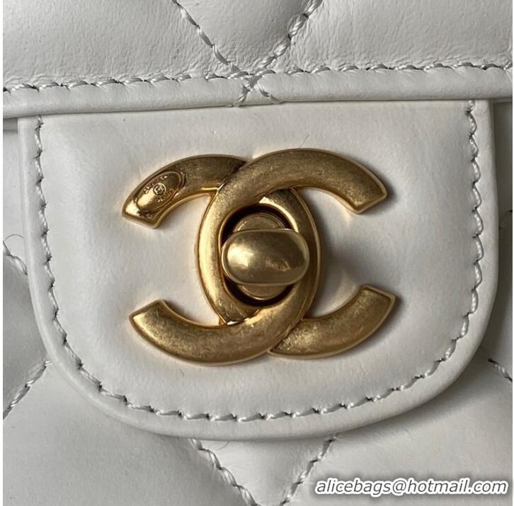 Famous Brand Chanel SMALL FLAP BAG AS3932 WHITE