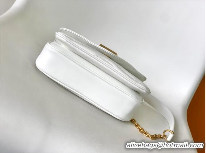 Famous Brand Louis Vuitton Monogram Empreinte New Wave Chain Bag PM M20838 WHITE