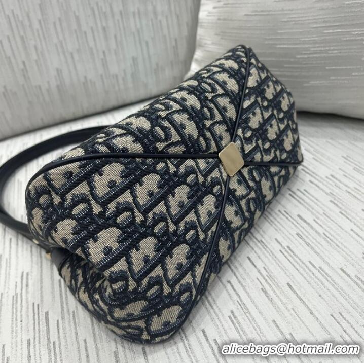 Promotional SMALL DIOR KEY BAG Blue Dior Oblique Jacquard M1844O