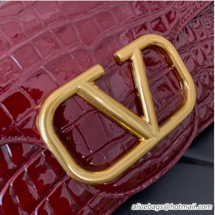 Affordable Price VALENTINO GARAVANI Loco Calf leather bag 2A0K30 wine