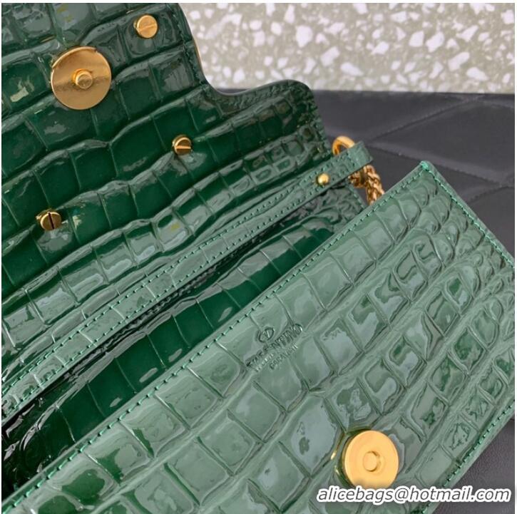 Top Quality VALENTINO GARAVANI Loco Calf leather bag WA0K53 green