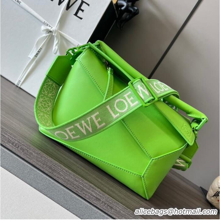 Reasonable Price Loewe Puzzle Bag Leather 052239 Green