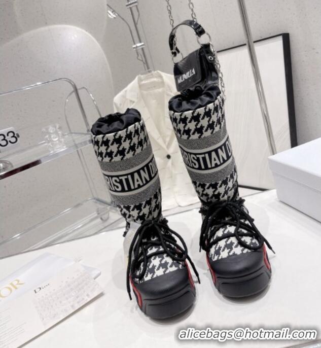 Stylish Dior Dioralps Snow Short Boots in Houndstooth Nylon 110120