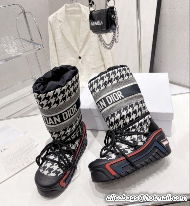 Stylish Dior Dioralps Snow Short Boots in Houndstooth Nylon 110120