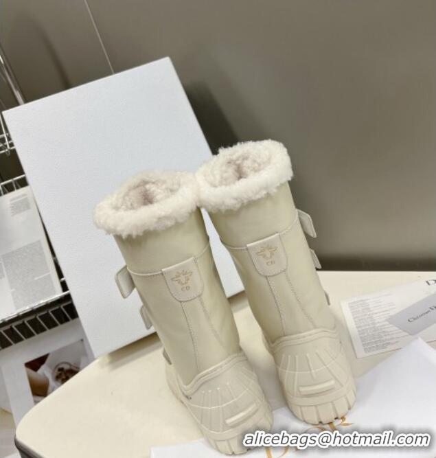 Good Product Dior Calfskin and Rubber Short Boots with Wool Lining White 113037