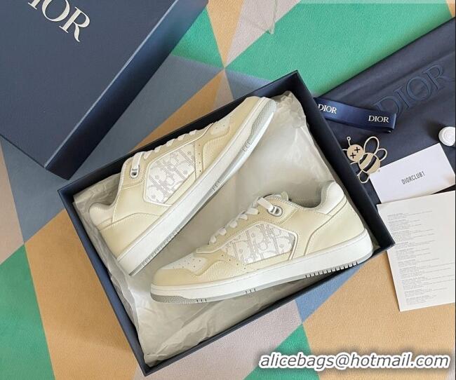 Generous Dior B27 Low-Top Sneakers in Calfskin White/Beige 2122678