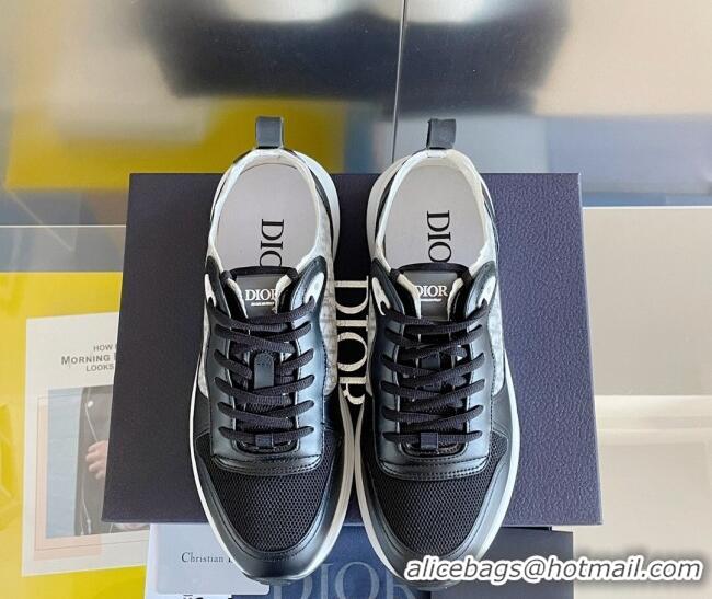 Purchase Dior B25 Runner Low-Top Sneakers in Black Smooth Calfskin and Mesh with Oblique Canvas 1226115