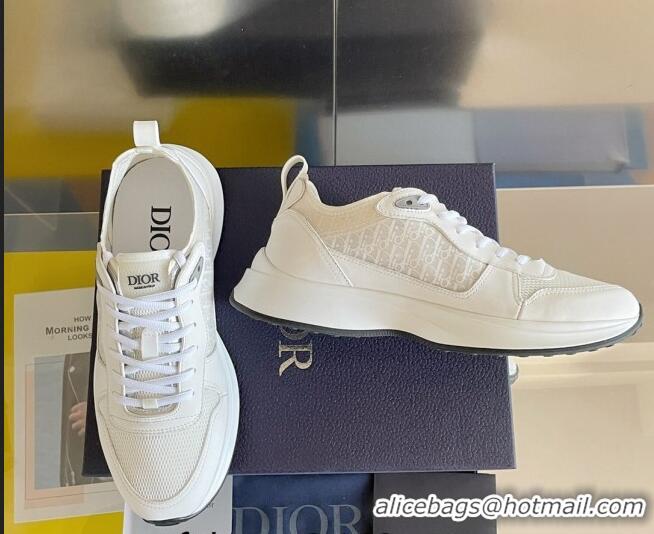 Best Price Dior B25 Runner Low-Top Sneakers in White Smooth Calfskin and Mesh with Oblique Canvas 1226116