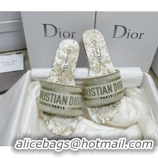 Hot Style Dior Dway Flat Slides in Gold Cotton Embroidered with Dior Jardin d'Hiver Motif 022304