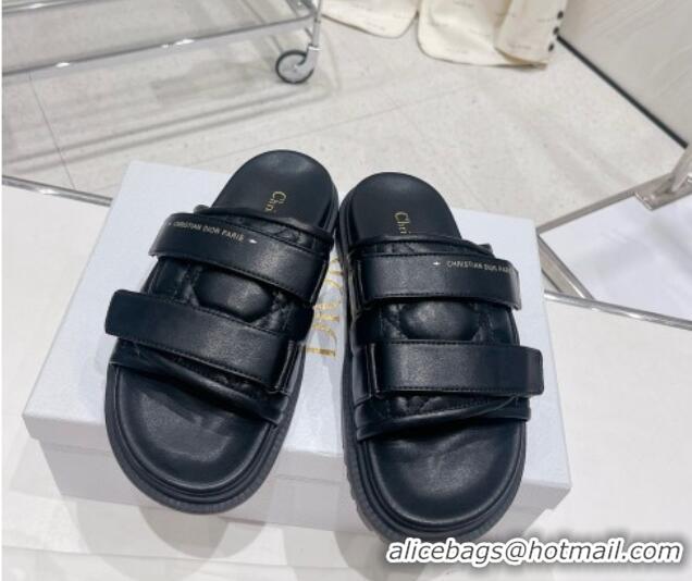 Feminine Dior Dio(r)evolution Flat Slide Sandals in Black Quilted Cannage Calfskin 030369