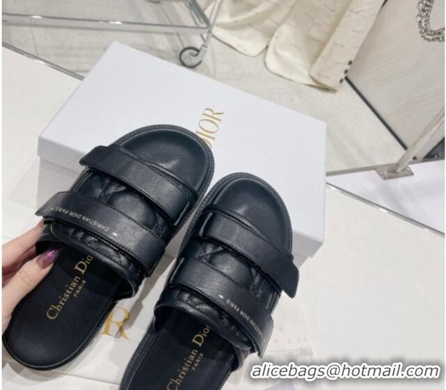 Feminine Dior Dio(r)evolution Flat Slide Sandals in Black Quilted Cannage Calfskin 030369