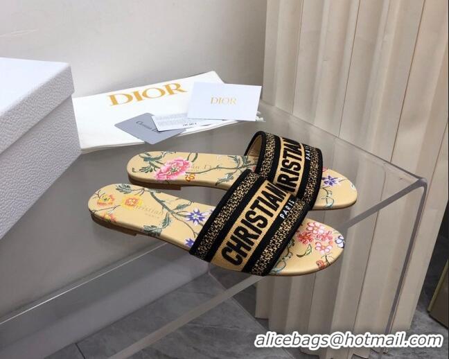 Luxurious Dior Dway Flat Slide Sandals in Beige Multicolor Embroidered Cotton with Dior Petites Fleurs Motif 321027