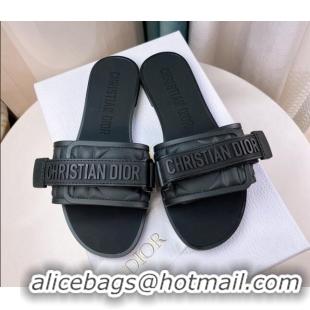 Good Looking Dior Dio(r)evolution Flat Slide Sandals in Quilted Cannage PVC Black 0321036