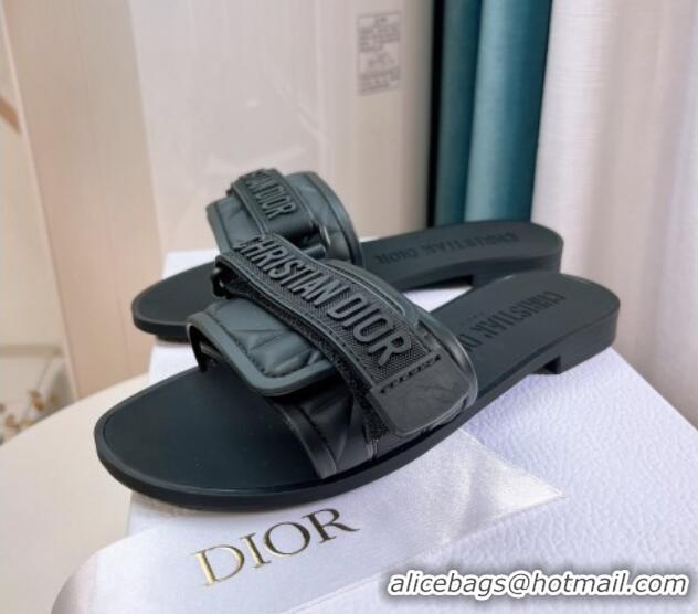 Good Looking Dior Dio(r)evolution Flat Slide Sandals in Quilted Cannage PVC Black 0321036