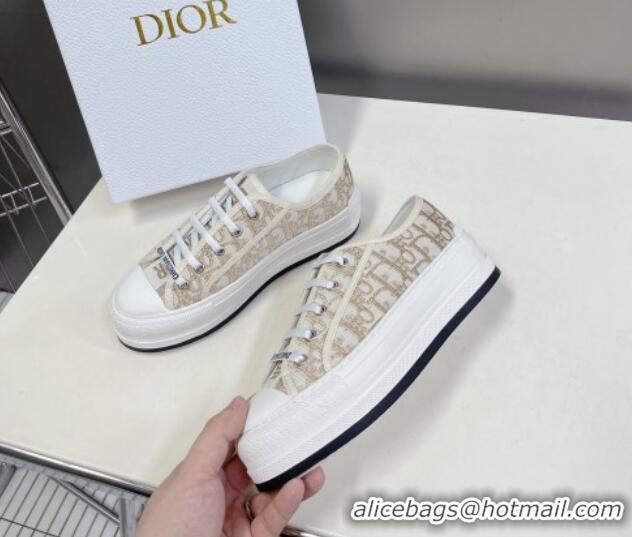 Popular Style Dior Walk'n'Dior Low-top Platform Sneakers in Gold-Tone Oblique Cotton with Metallic Thread Embroidery 032