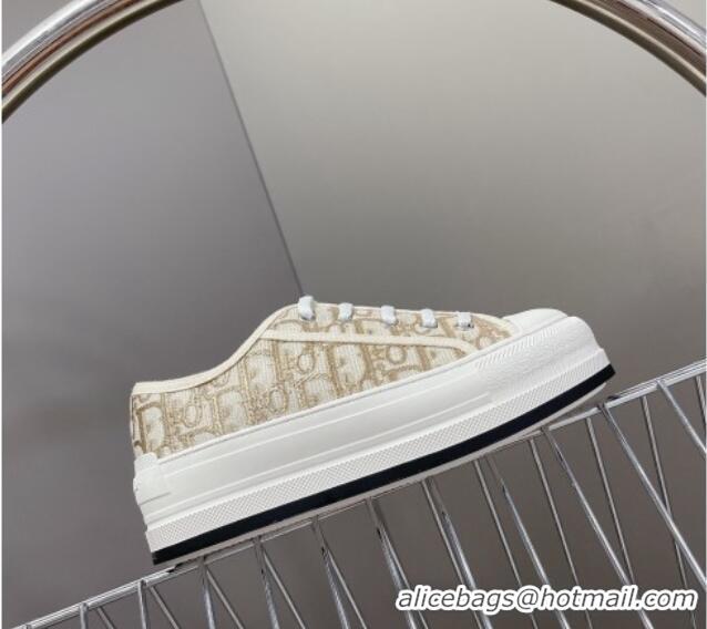 Popular Style Dior Walk'n'Dior Low-top Platform Sneakers in Gold-Tone Oblique Cotton with Metallic Thread Embroidery 032