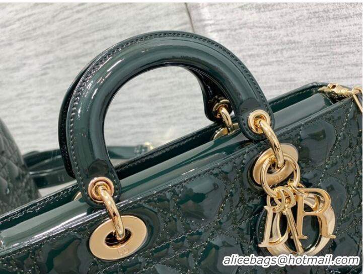 Good Quality MEDIUM LADY D-JOY BAG Patent Cannage Calfskin M0540ON blackish green