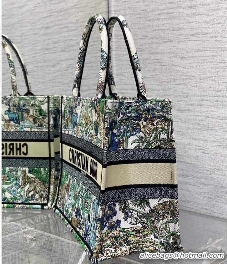 Fashion Discount MEDIUM DIOR BOOK TOTE White Multicolor Etoile de Voyage Embroidery M1296ZEBN