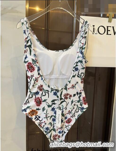 ​Famous Brand Dior Swimwear 051002 White 2023