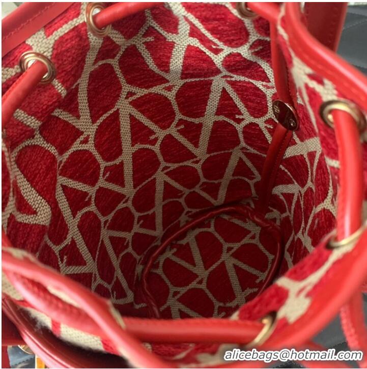 Famous Brand VALENTINO V-logo MINI LOCO sheepskin and fabric Bucket Bag I6ZN red