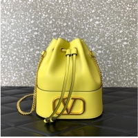 Promotional VALENTINO VLOGO SIGNATURE Lambskin Mini Bucket Bag FI16 yellow