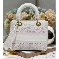 Buy Inexpensive Dior Medium Lady D-Lite Bag White D-Lace Embroidery With 3D Macrame Effect M0565OEAX