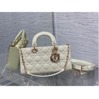 MEDIUM LADY D-JOY BAG Patent Cannage Calfskin M0540ON WHITE