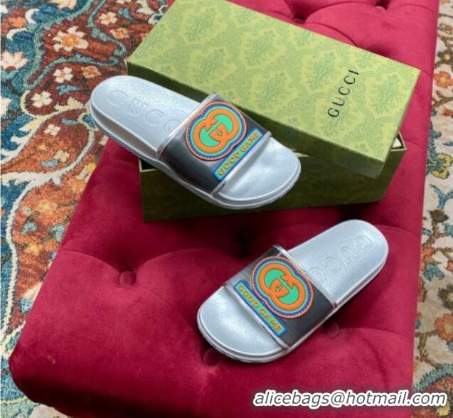 Stylish Gucci Rubber Flat Slide Sandals with Interlocking G Silver 022357