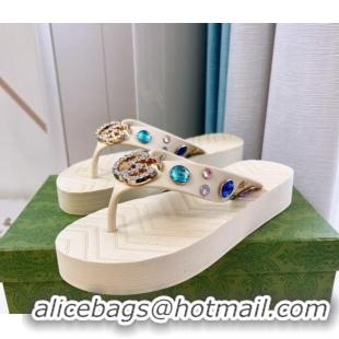 Popular Style Gucci Rubber Thong Sandals with Double G and Crystals White 030269