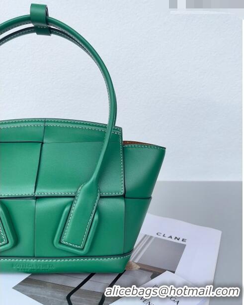 Good Product Bottega Veneta Mini Arco Tote Bag in intreccio Smooth Calfskin 600606 Green 2023