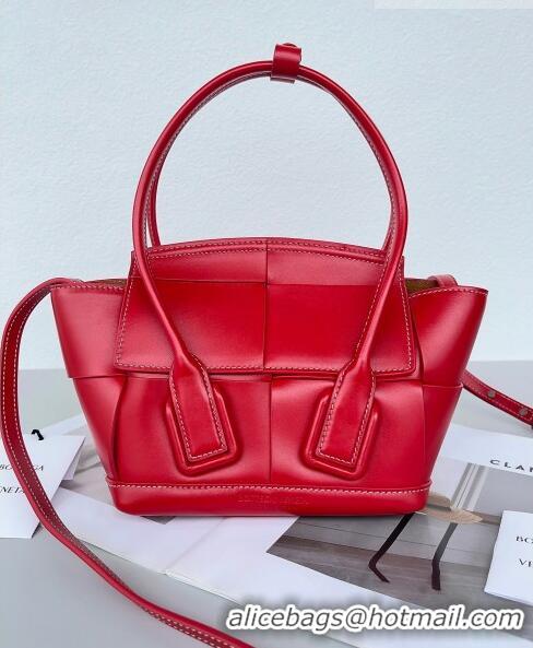 Famous Brand Bottega Veneta Mini Arco Tote Bag in intreccio Smooth Calfskin 600606 Red 2023