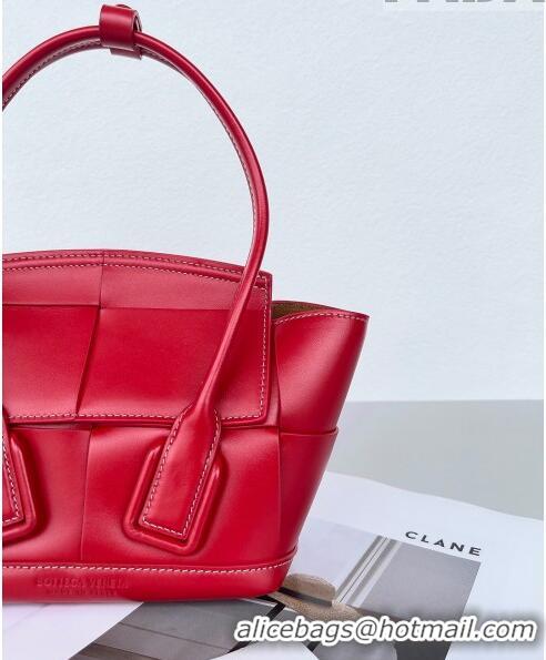 Famous Brand Bottega Veneta Mini Arco Tote Bag in intreccio Smooth Calfskin 600606 Red 2023