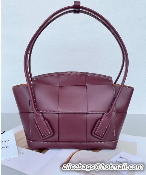 Well Crafted Bottega Veneta Samll Arco Tote Bag in intreccio Smooth Calfskin 575943 Burgundy 2023