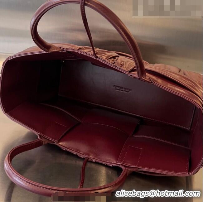 Shop Promotional Bottega Veneta Small Arco Tote Bag in Foulard Intreccio Leather 729043 Burgundy 2023