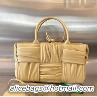 Good Taste Bottega Veneta Small Arco Tote Bag in Foulard Intreccio Leather Porridge 729043 Beige 2023