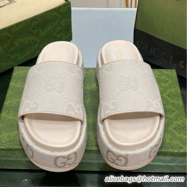 Sumptuous Gucci Jumbo GG Canvas Slide Sandals 5.5cm White 302109